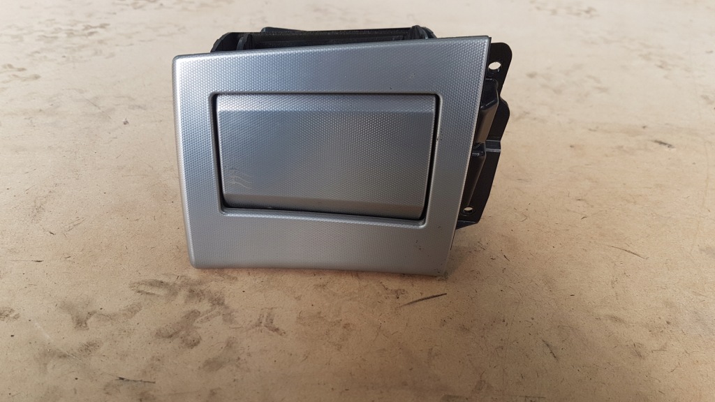 фото №1, Ліва решітка обдув jaguar xf x250