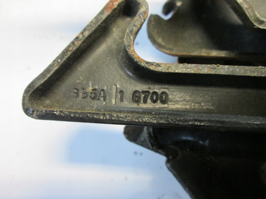 фото №12, Ford explorer 11-замок капот перед передньої