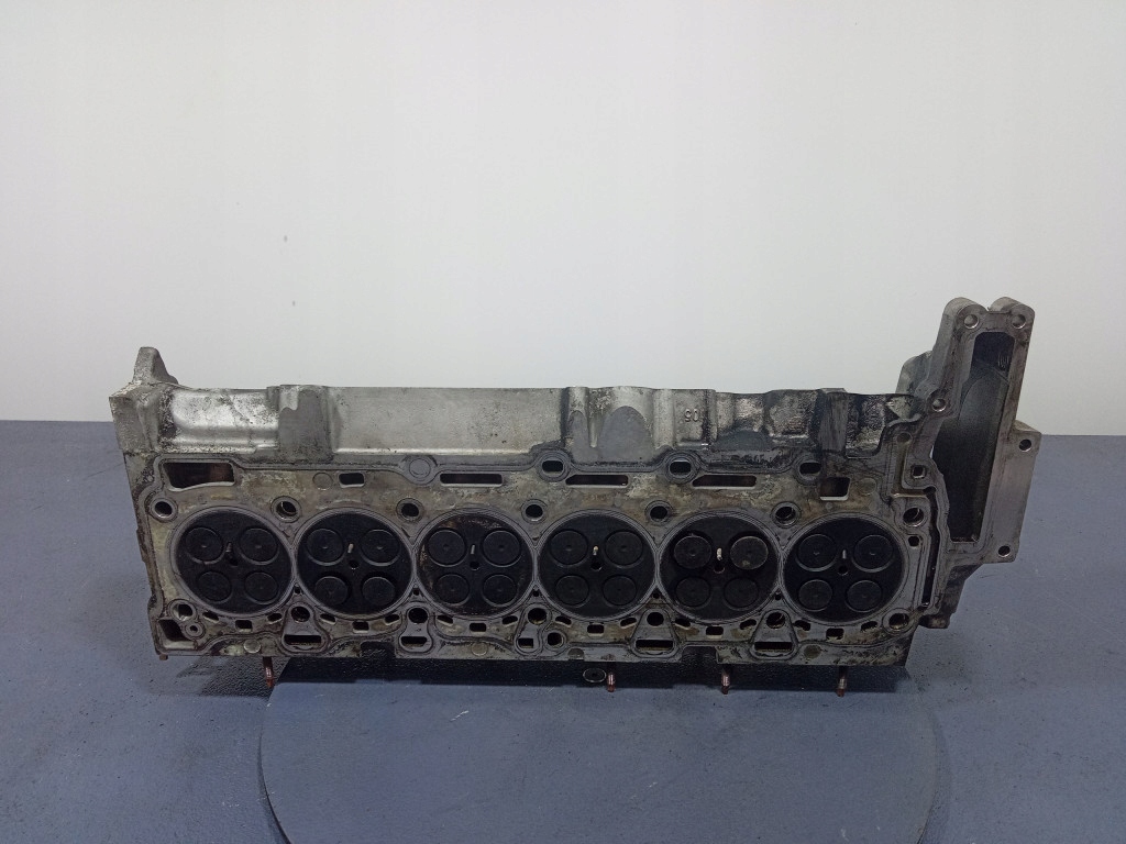 фото №5, Bmw x6 e71 e72 3.0d 306 km головка двигателя 7800003 n57d30t0