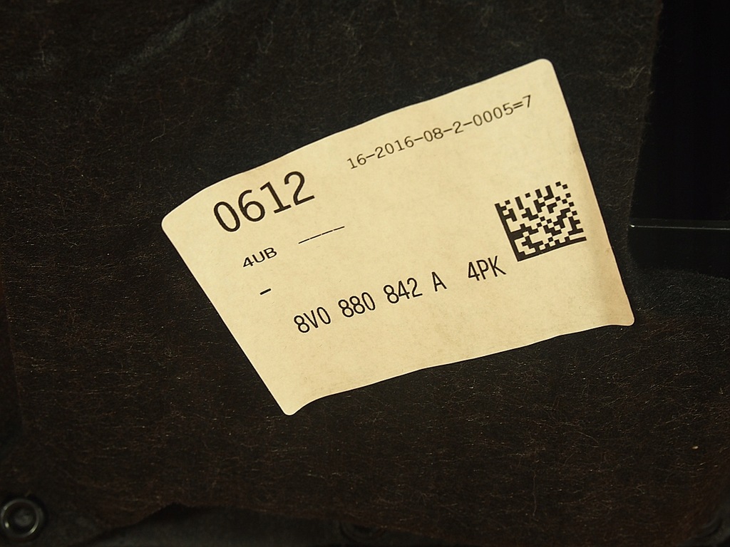 фото №8, Audi a3 s3 8v бардачок пассажира soul 8v0880842a