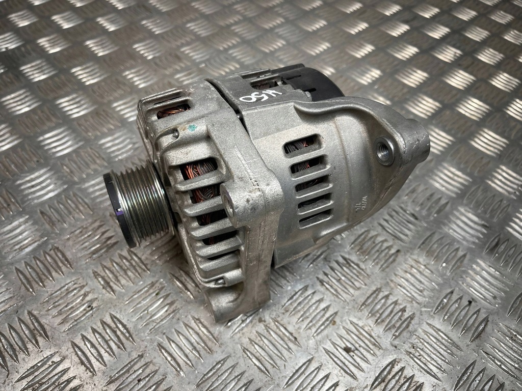 фото №1, Bmw 3 f30 f35 f31 2014 генератор