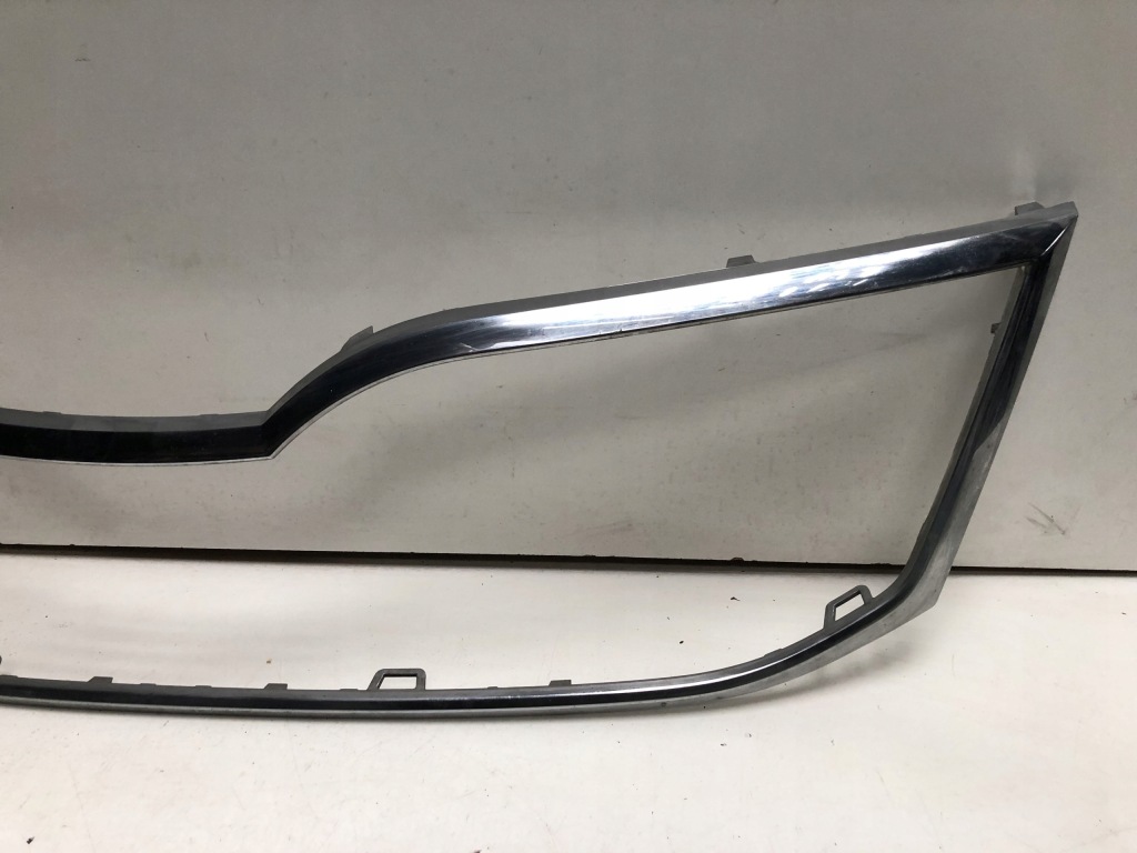 Рамка решётка skoda octavia iii 2018- 5e0853761c с Разборки