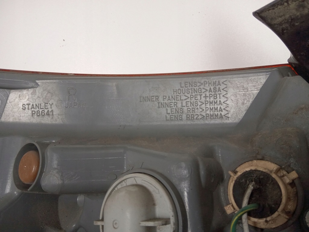 фото №8, Лампа права задня infiniti q70 m 10-14 przed lift eu