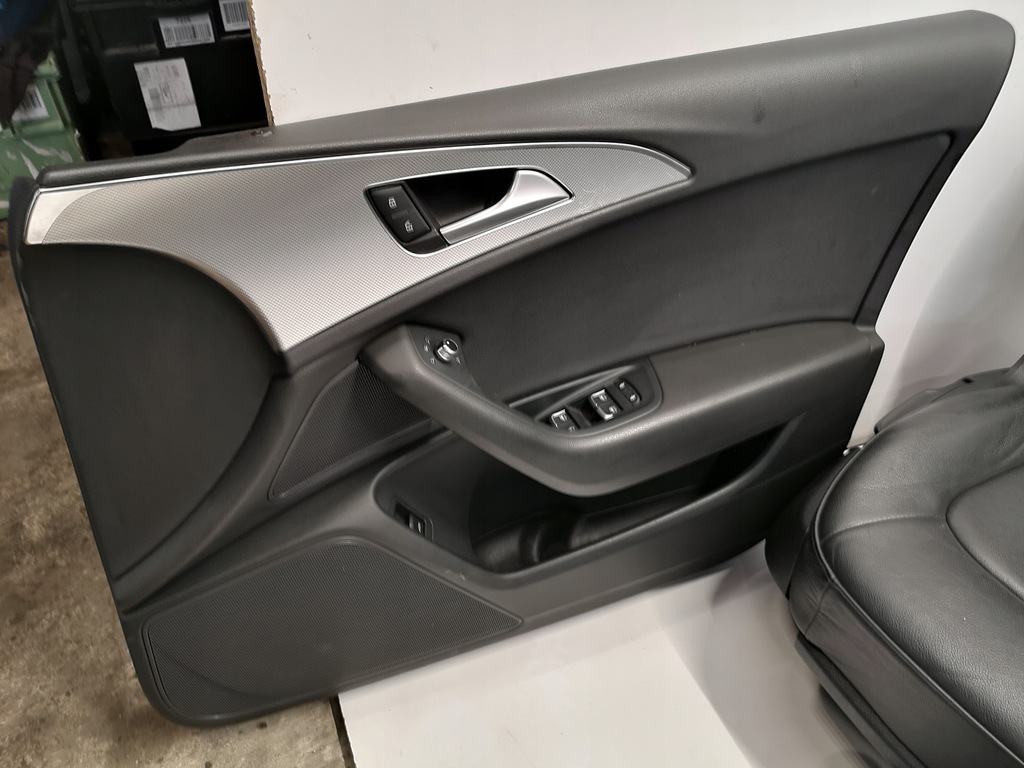 фото №11, Audi a6 c7 sedan сиденья заднее сиденье обшивки