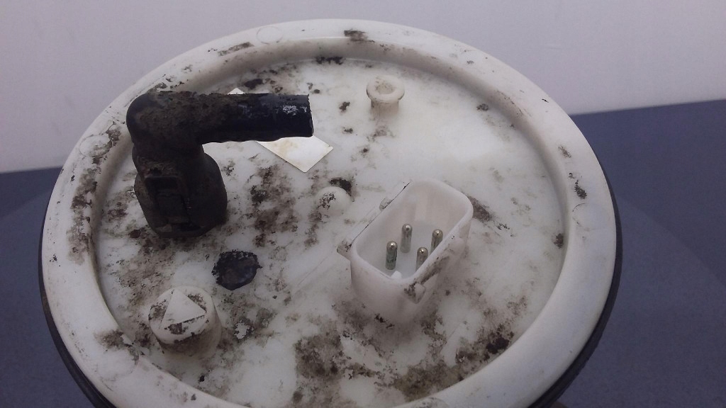 Mini cooper r56 1.6 b vti насос топливная система измерительный в Украине