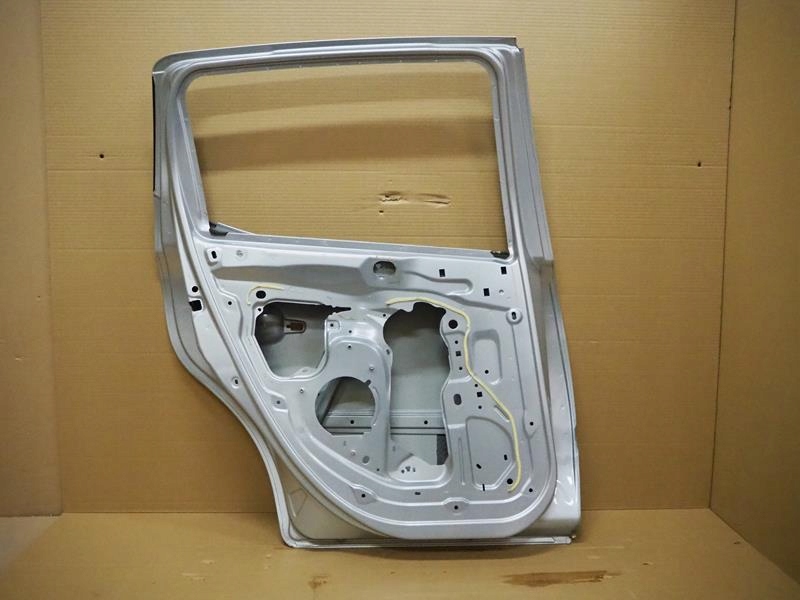 фото №5, Дверь левая задние peugeot 207 sw