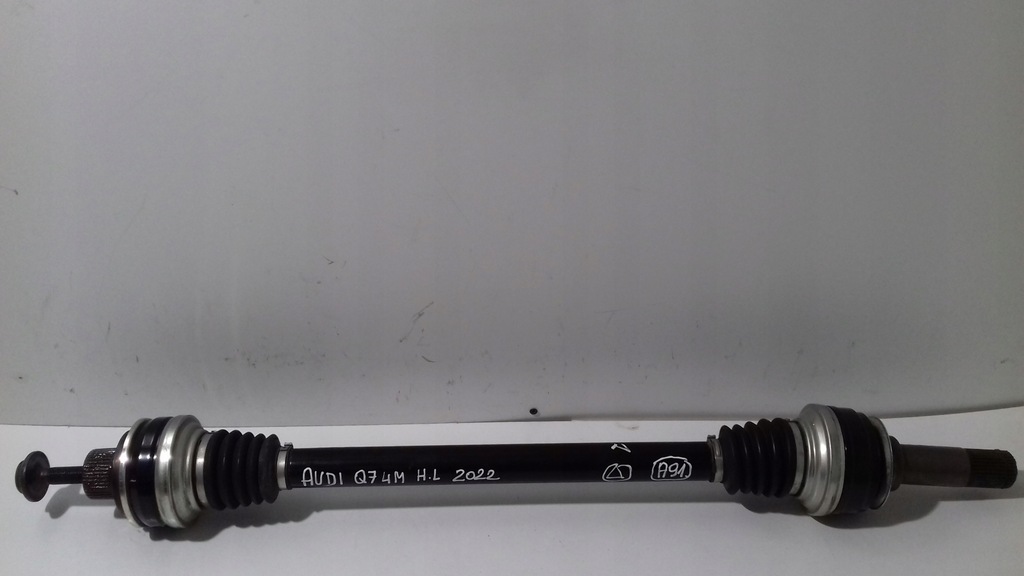 фото №1, Audi q7 4m 2022 приводной вал левый задняя