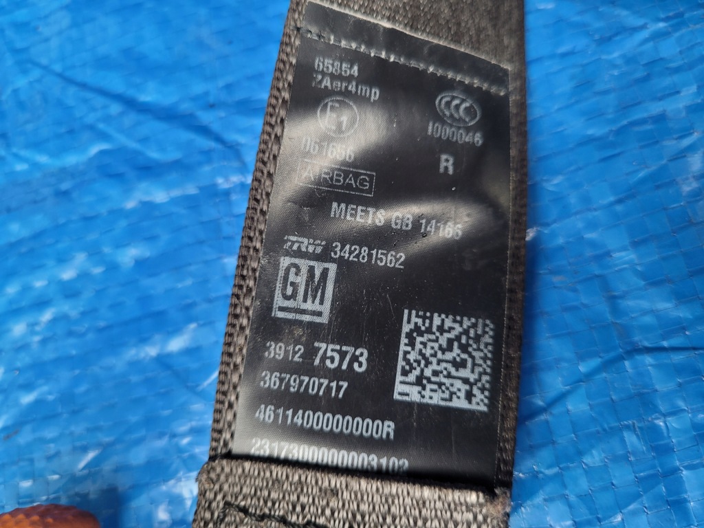 Opel-części | astra k натягувач правий перед ремінь пасажира європа 39127573 Київ