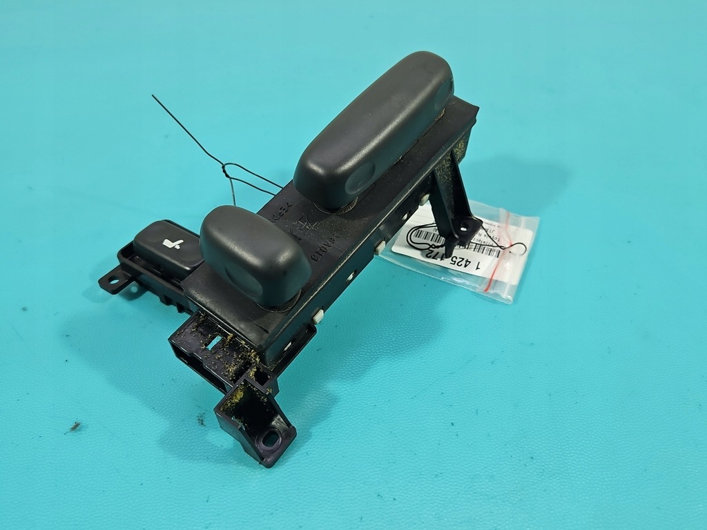 фото №1, Перемикач toyota rav4 iii 05- 18a189