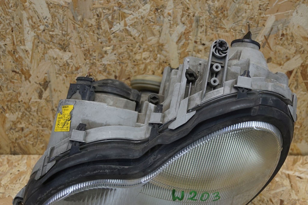 фото №6, Лампа левый перед mercedes c w203