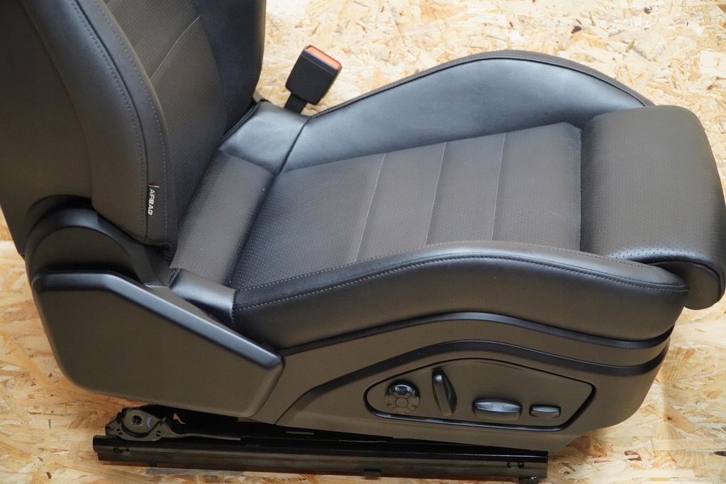 фото №11, Сидіння сидіння оббивка салон заднє сидіння panamera iii 976 оригінал ідеальний стан europa