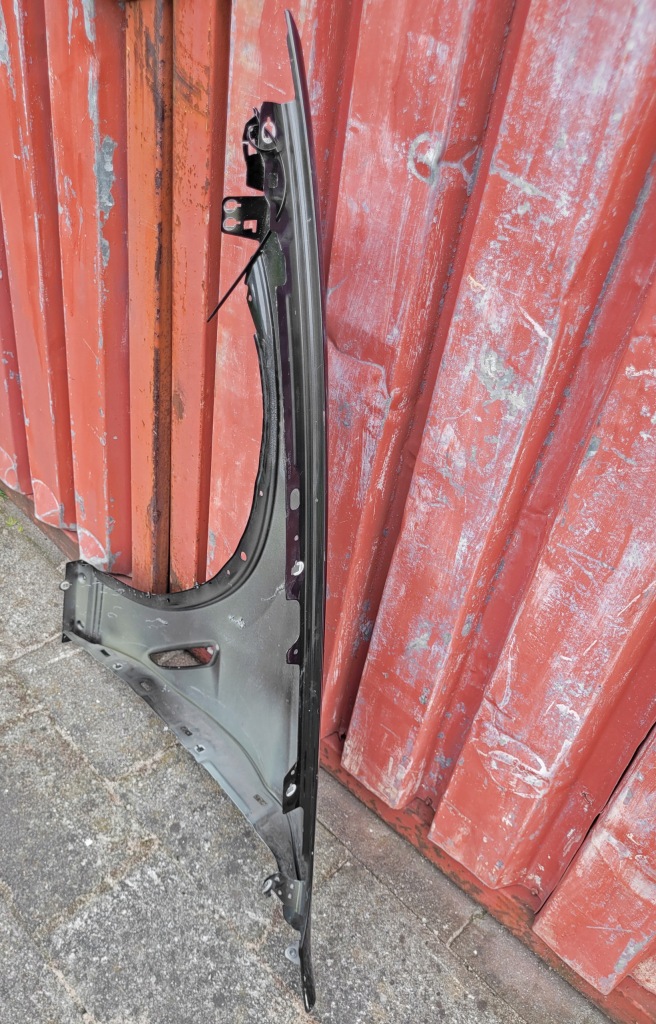 Крыло  передний правый  перед bmw x3 - g01 / g02 2017- с Разборки