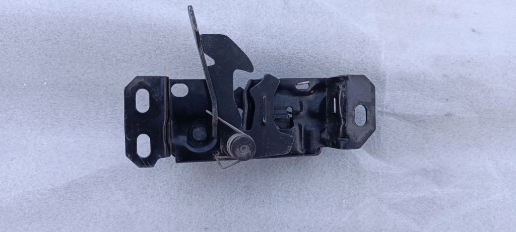 фото №1, Mercedes vito w447 w448 замок капот a4478800060