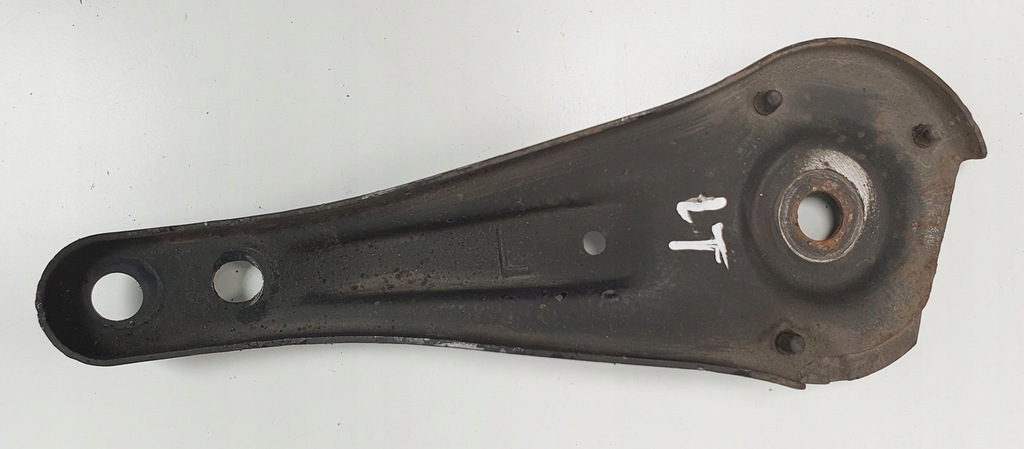 фото №1, Кронштейн підрамник лівий задня hyundai genesis coupe