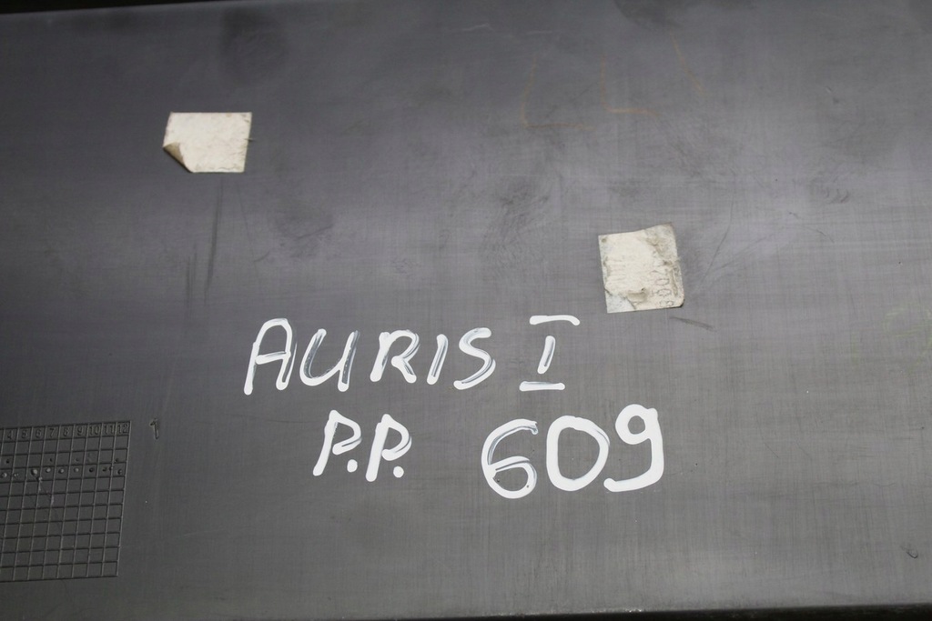 фото №11, Бардачок пасажира auris i 55552-02100