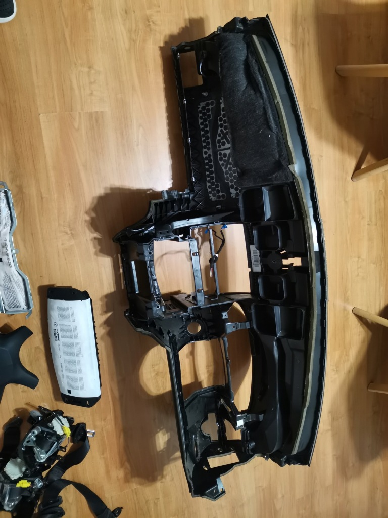 фото №7, Приборная панель приборная панель  приборная панель mercedes w204 c klasa оригинал a2046803787