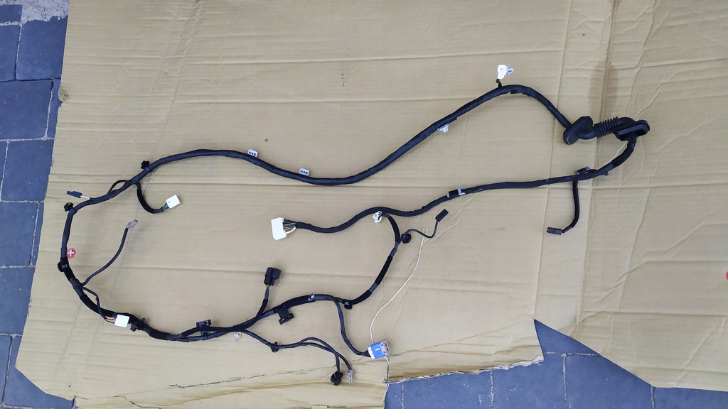 фото №1, Hyundai i30 ii 12-16 жгут электрика крышки kombi