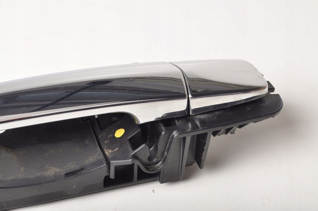 фото №8, Nissan leaf i ze0 ручка дверь наружная