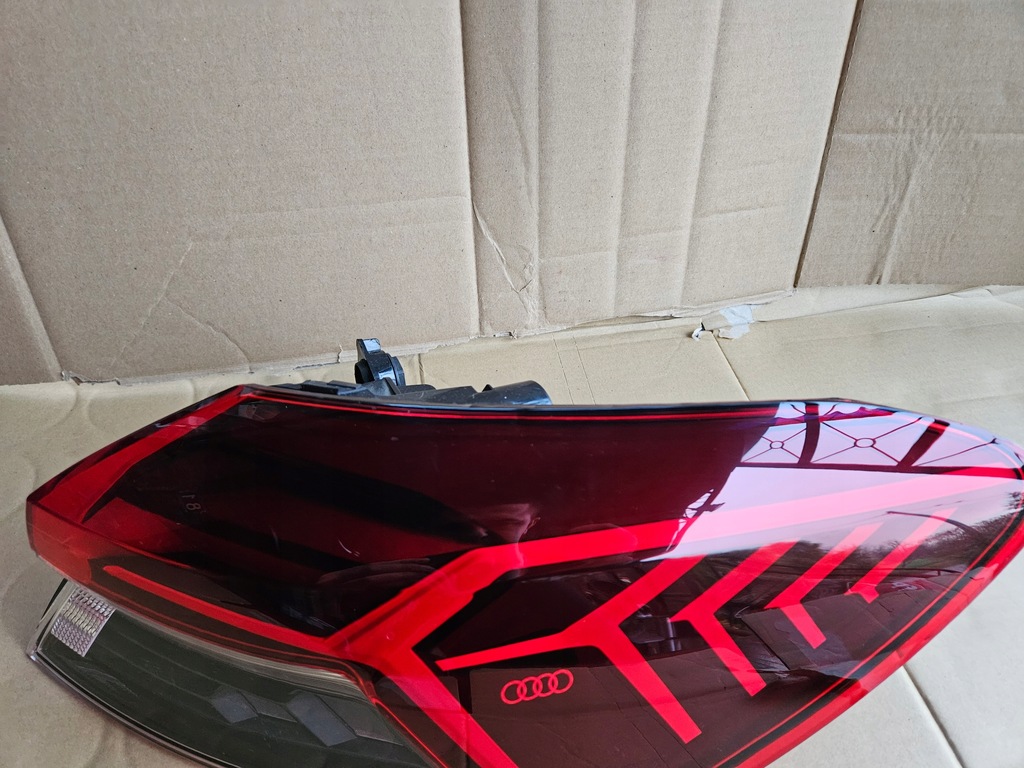 фото №6, Лампа правий задня audi q4 e-tron led