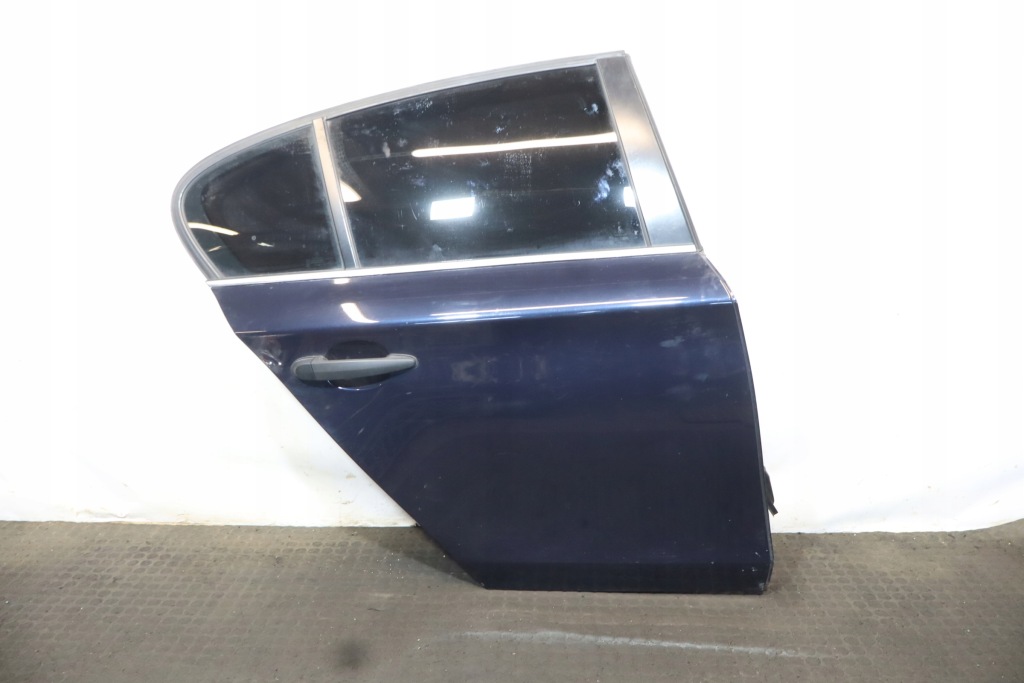 фото №1, Дверь правый задняя bmw 1 e87 116i hb a35/5