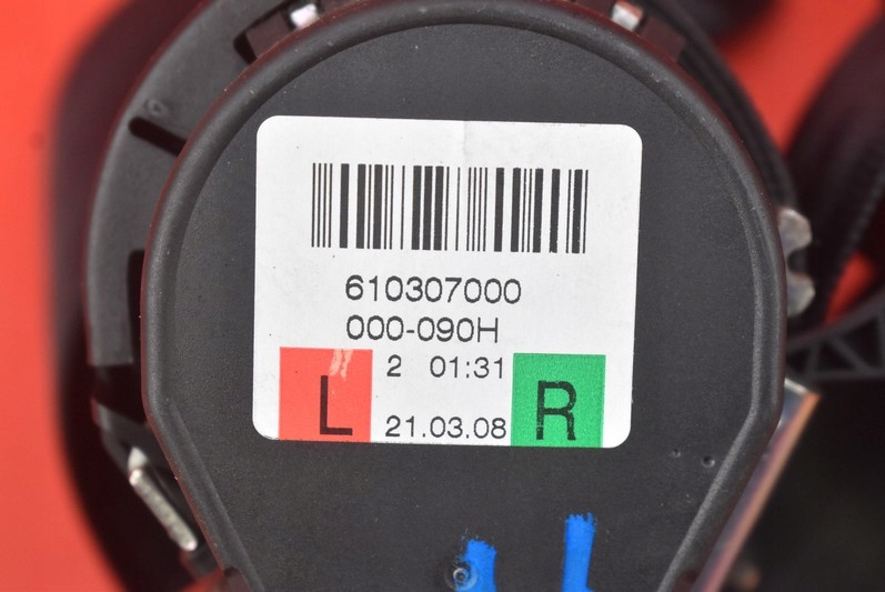 фото №6, Pas безпеки правий задня 610307000 audi a4 b8 07-11