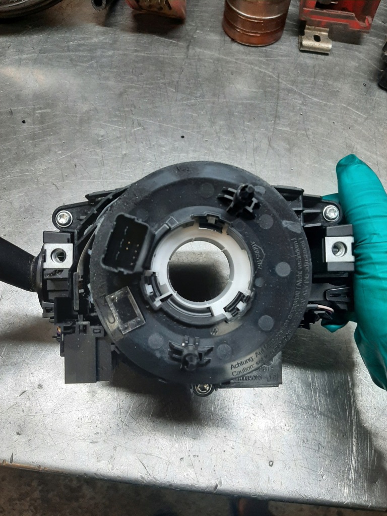 фото №3, Переключатель комбинированный лента переключатели skoda rapid 6ra959653