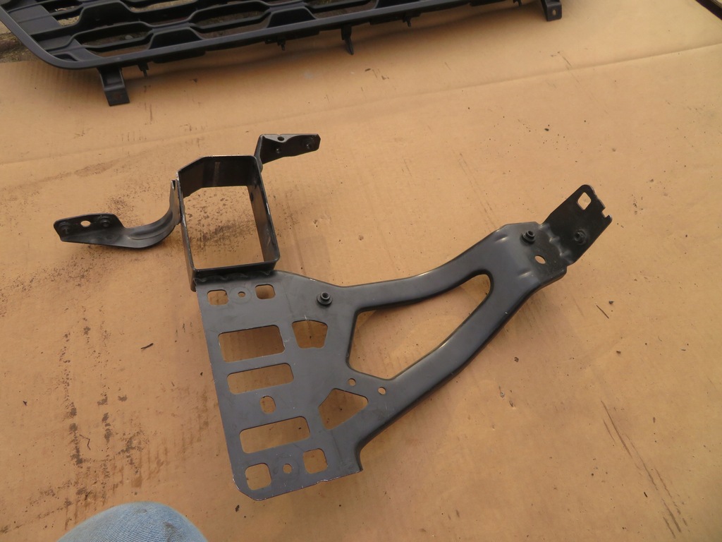 фото №1, Панель фари правий 7163484 bmw 5 e60 525d