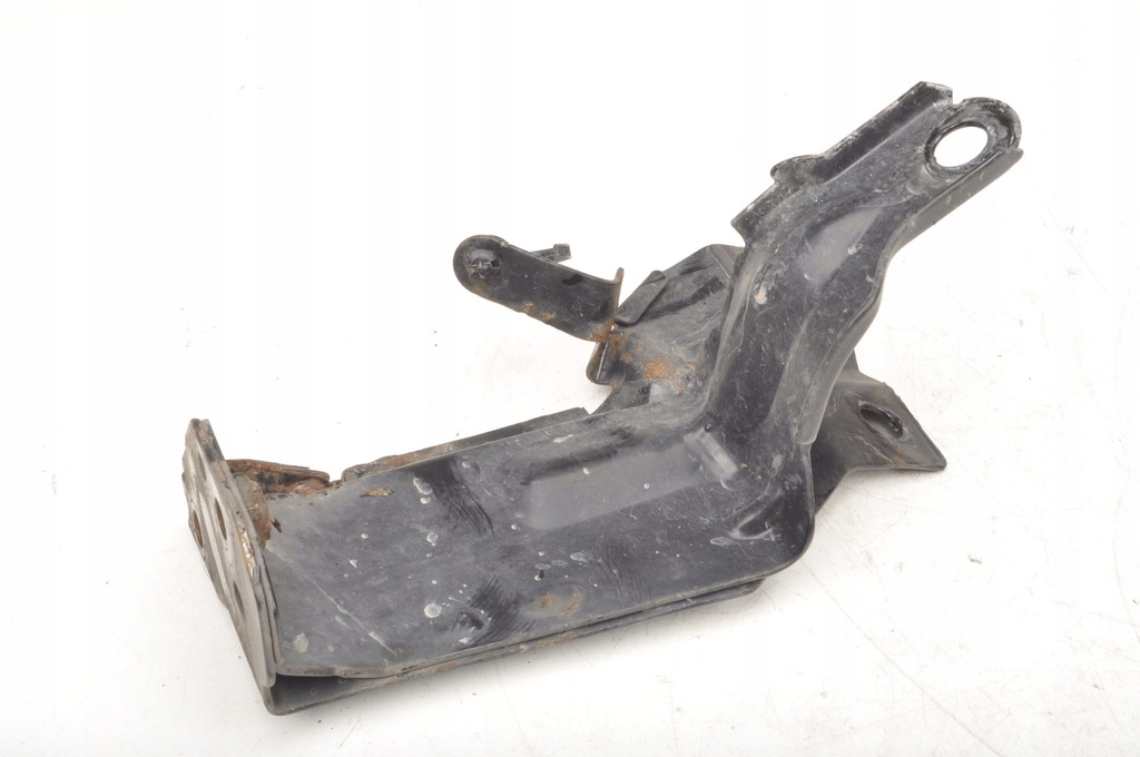 фото №1, Volvo s60 ii v60 кронштейн радиатора правое