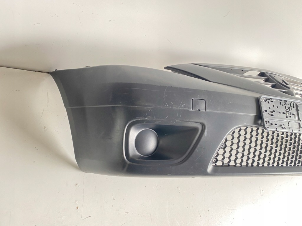 фото №4, Бампер перед передний dacia logan 2004-2008 04-08