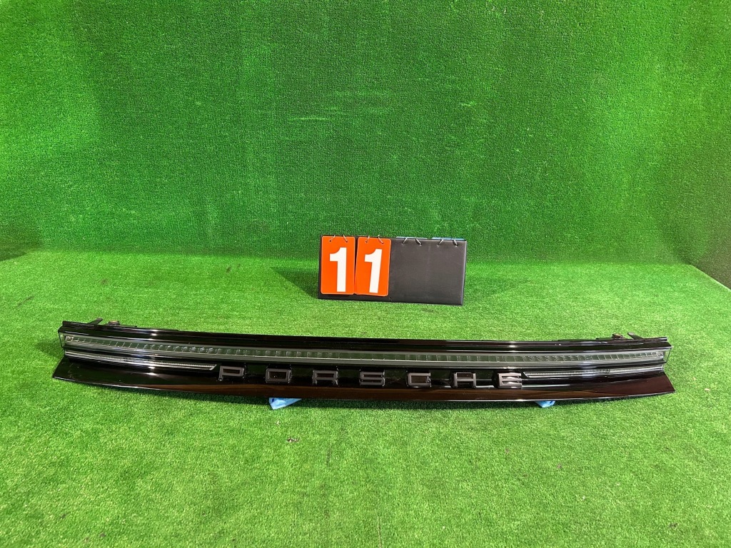 фото №1, Лампа задня накладка led porsche panamera 976945207br nr:11