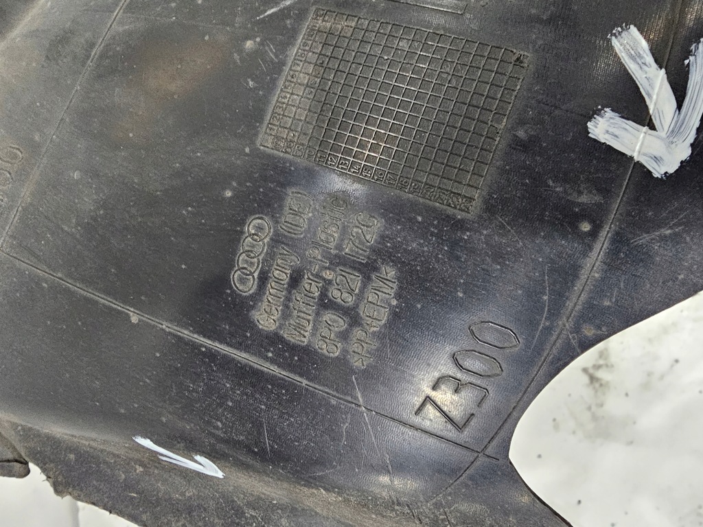 фото №8, Подкрылок правый перед audi a3 8p 8p0821172g