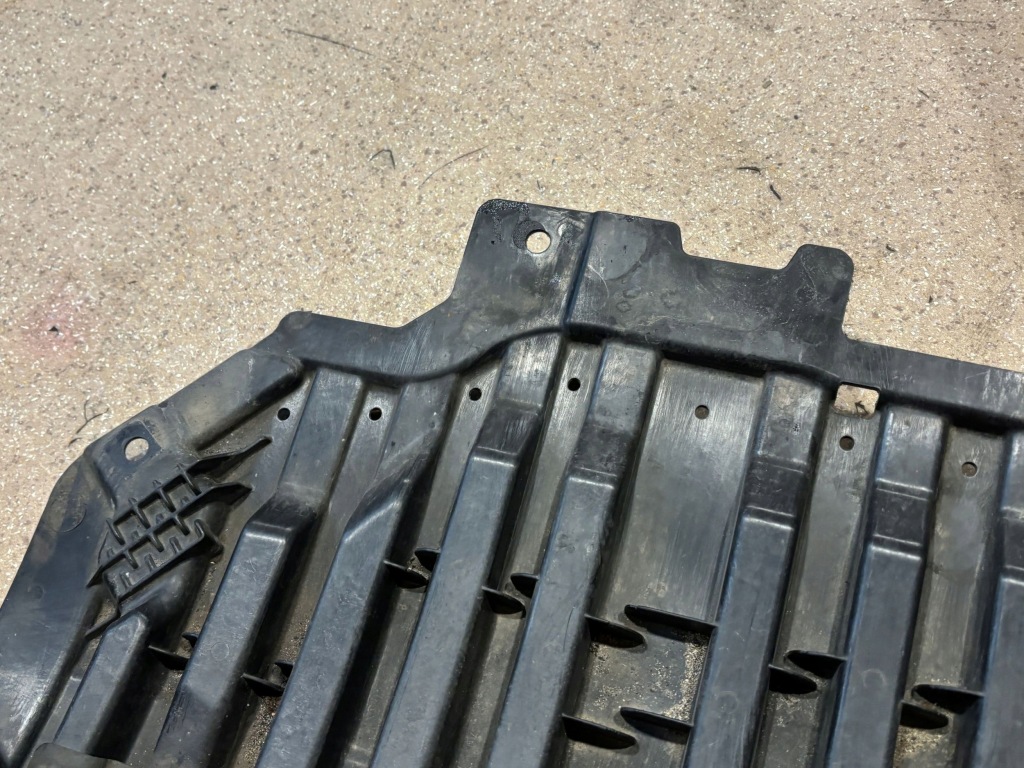 фото №6, Защита pod бампер передний перед mercedes-benz e w214 a2145201100