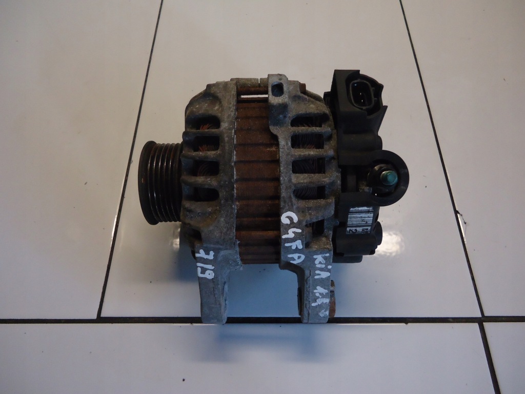 Купить Hyundai i30 1.4 16v g4fa генератор 37300-2b300