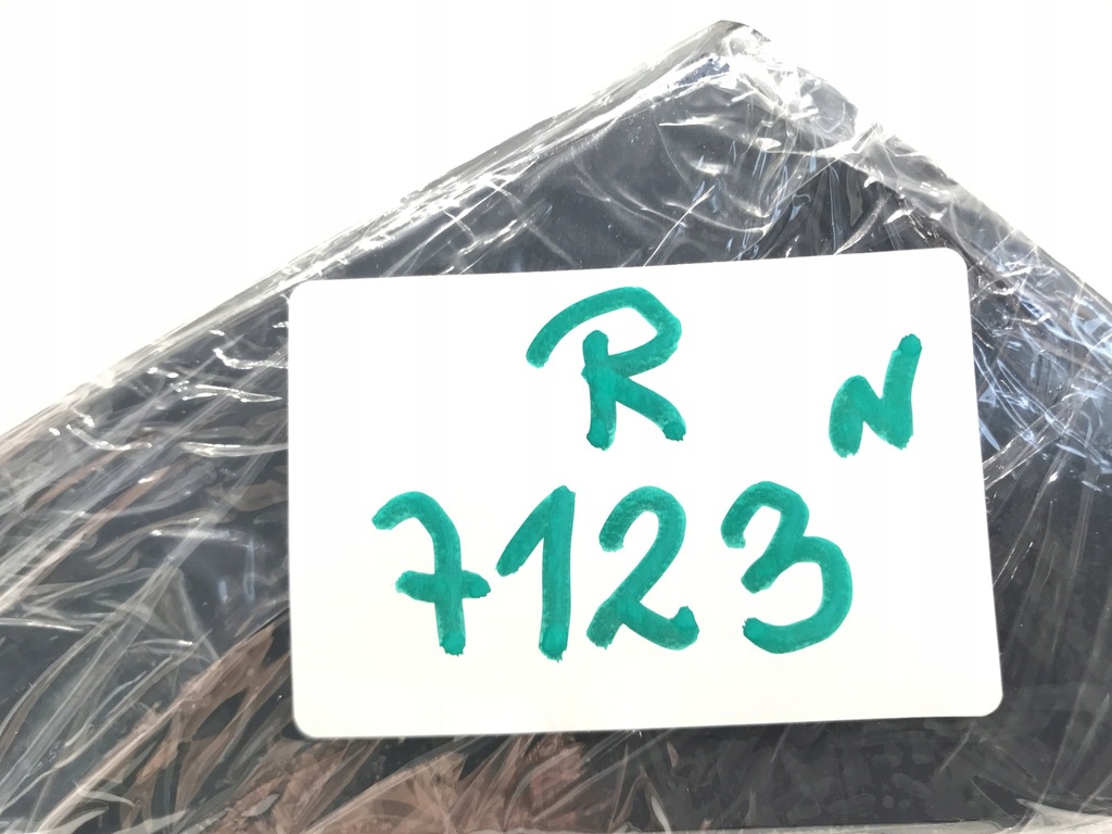 фото №9, Трикутник двері лівий mini countryman f60 186675-10 51337390645