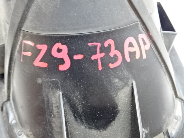 фото №7, Citroen jumpy peugeot expert iii защита резиновый элемент заливной ad blue 9809069377