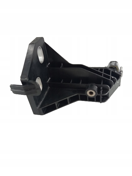 фото №5, Кронштейн радіатора правий mercedes c205