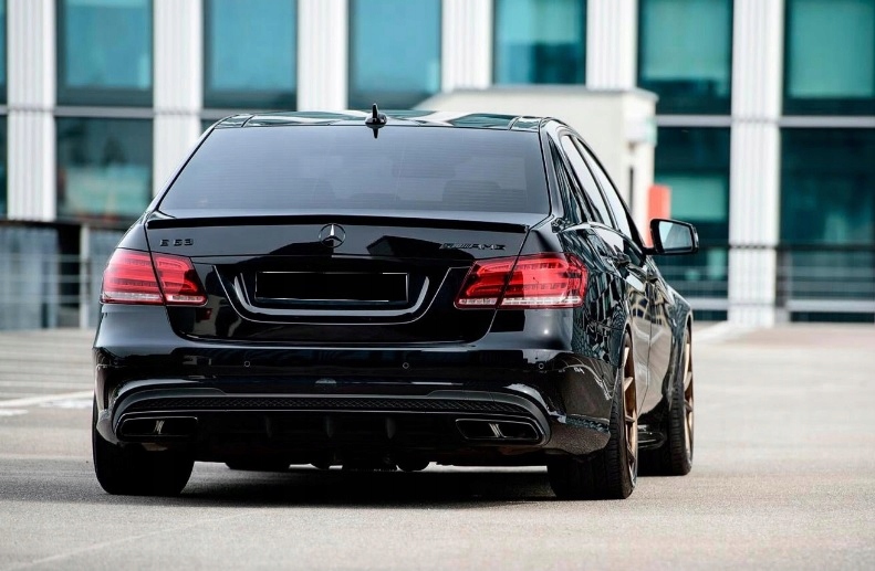 фото №4, Mercedes w212 10-13 amg look спойлер спойлер