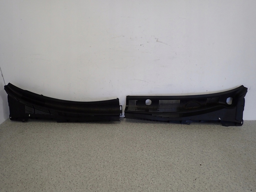 фото №1, Mazda 6 02-07 жабо пластиковий