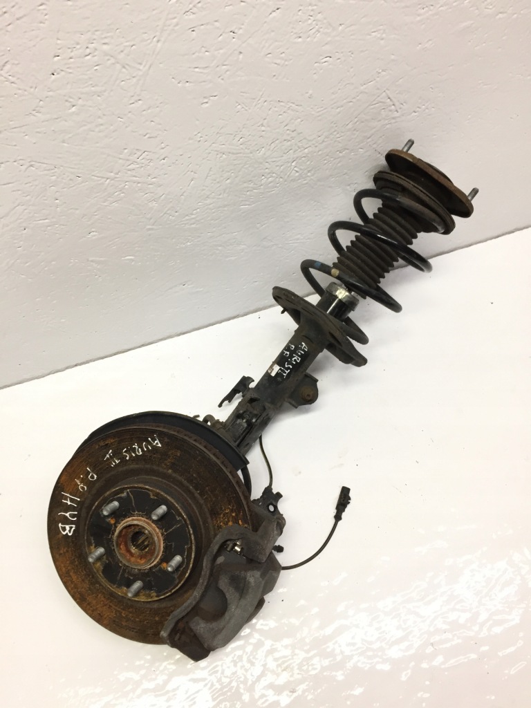 фото №3, Mcperson перед правий лівий toyota auris ii гібрид