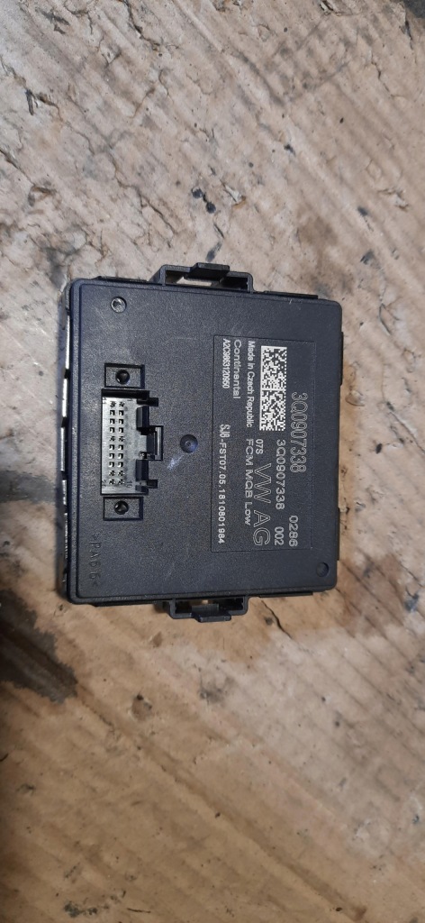 Купити Модуль блок керування шлюз світло passat b8 3q0907338