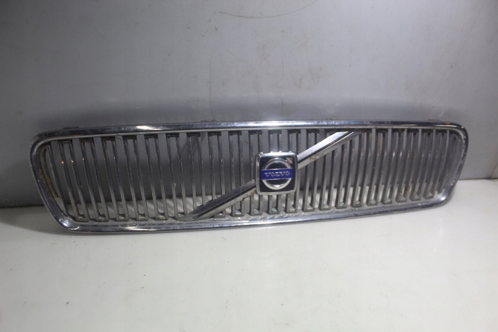 фото №3, Решётка радиатора решётка радиатора volvo v50