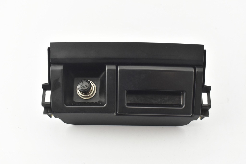 фото №1, Попільничка роз'єм прикурювач landcruiser j120