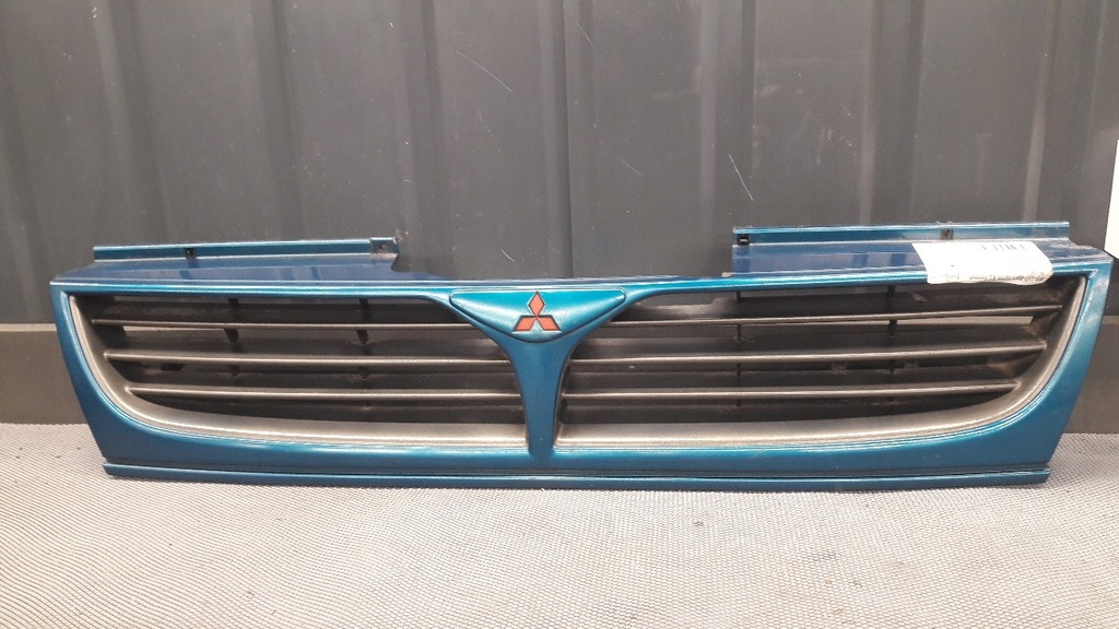 фото №1, Mr1555545 решётка радиатора space runner n10