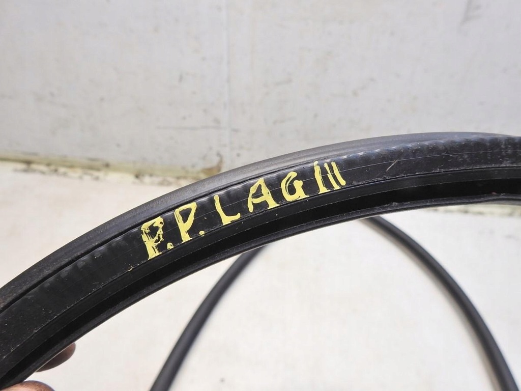 фото №2, Прокладка двері правий перед renault laguna iii