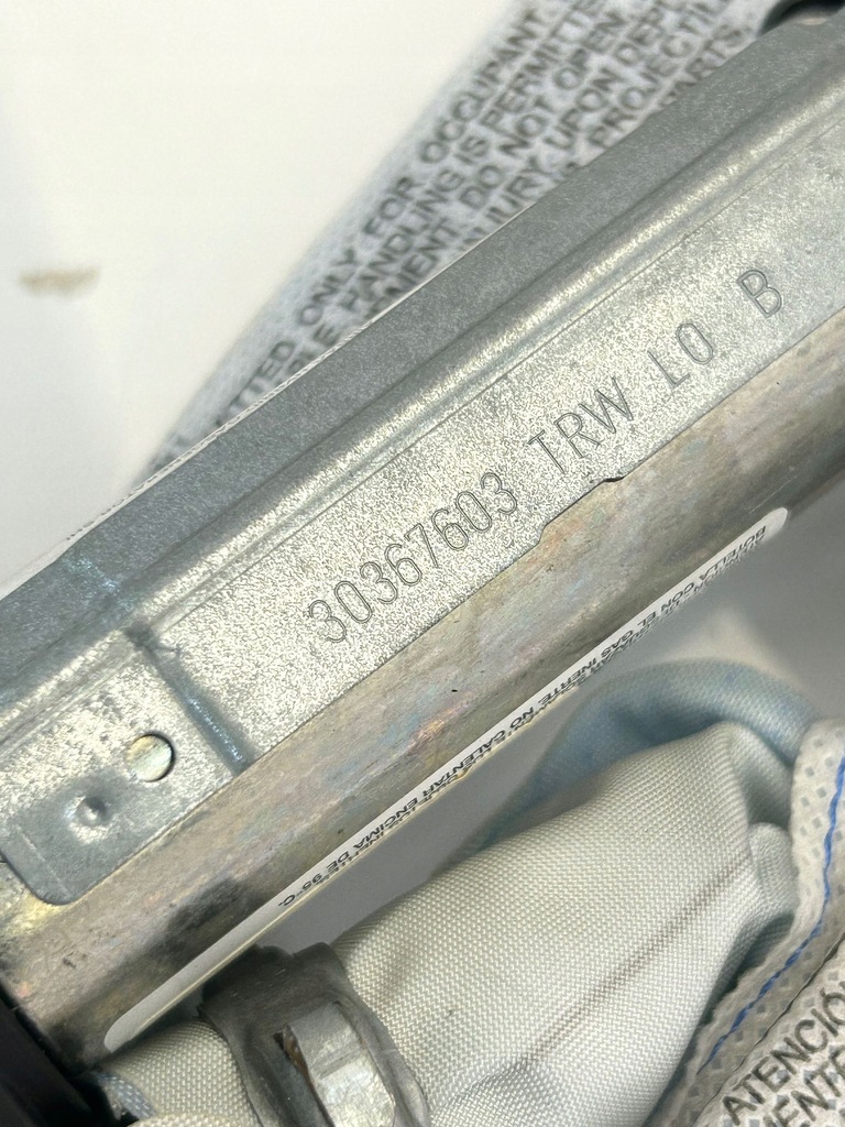 фото №5, Bmw 3 e90 e91 2006 шторка безопасности подушка безопасности