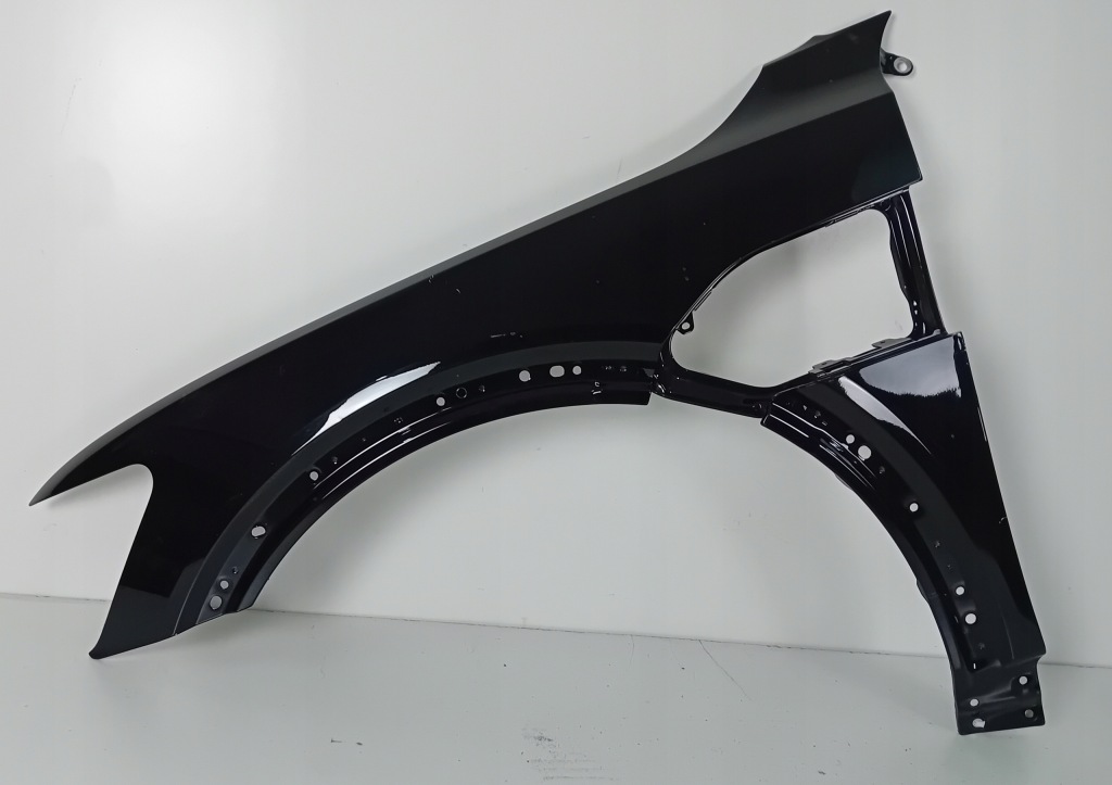 фото №1, Audi e tron 4ke крила лівий перед