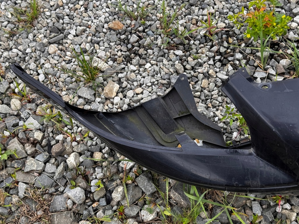 Купить Бампер перед передний volvo v50 2004- оригинальный номер 30657005