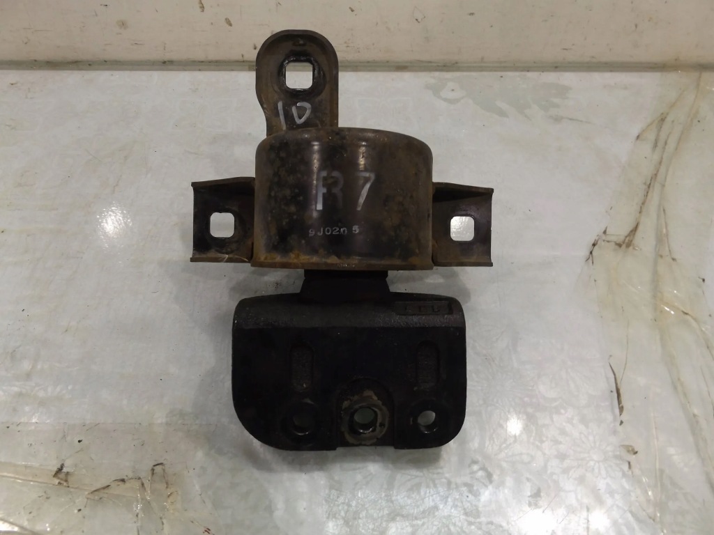 фото №3, Aveo t250 1,2 кронштейн двигателя