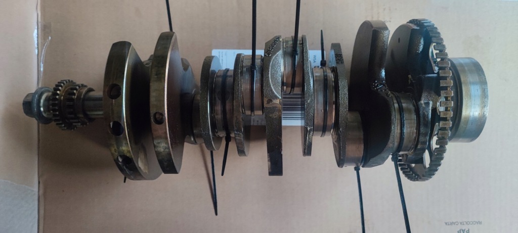 фото №1, Jeep оригинальный номер 05184249ag