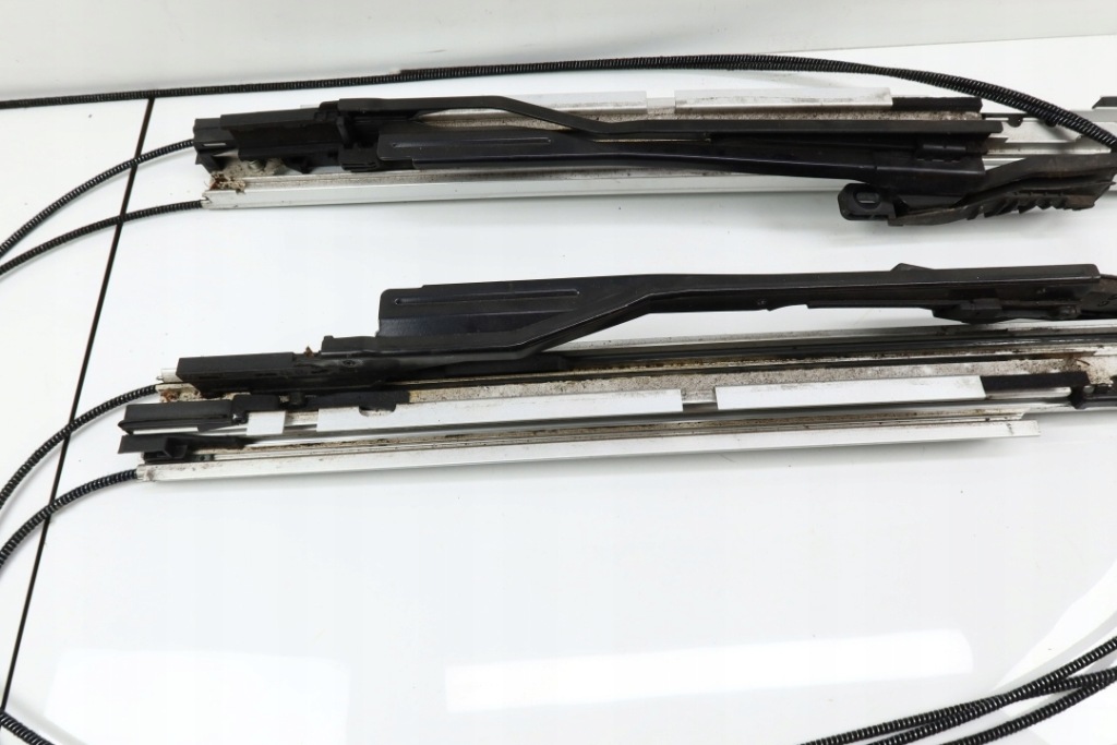 фото №5, Mercedes w246 b-klasa люк механизм трос направляющие тросы панорама